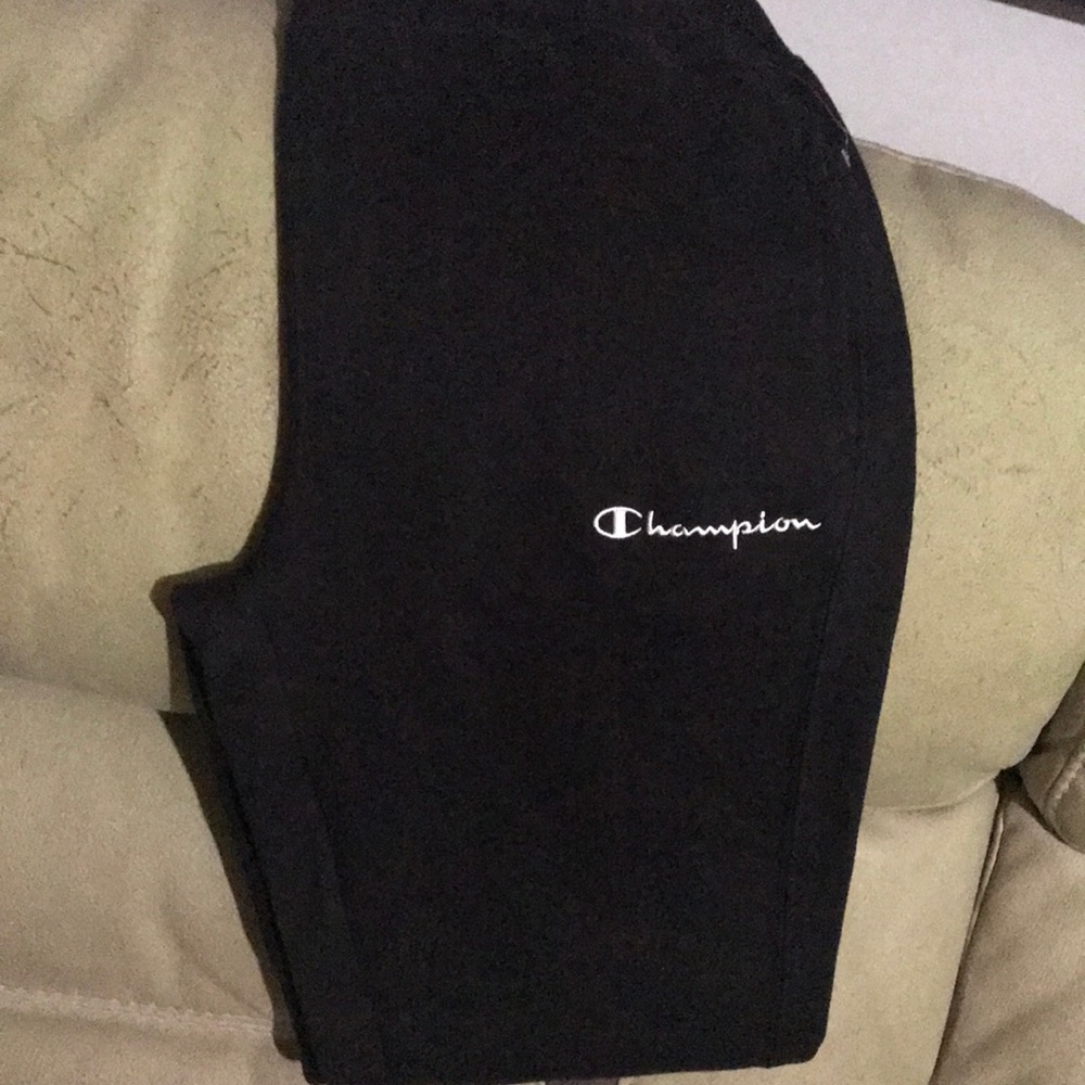 Champion sweatpants NWT Size Small